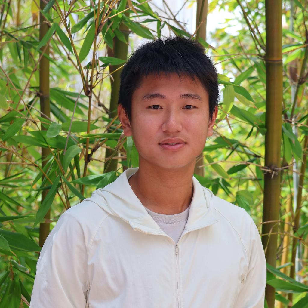 Headshot of Chaoming Xu