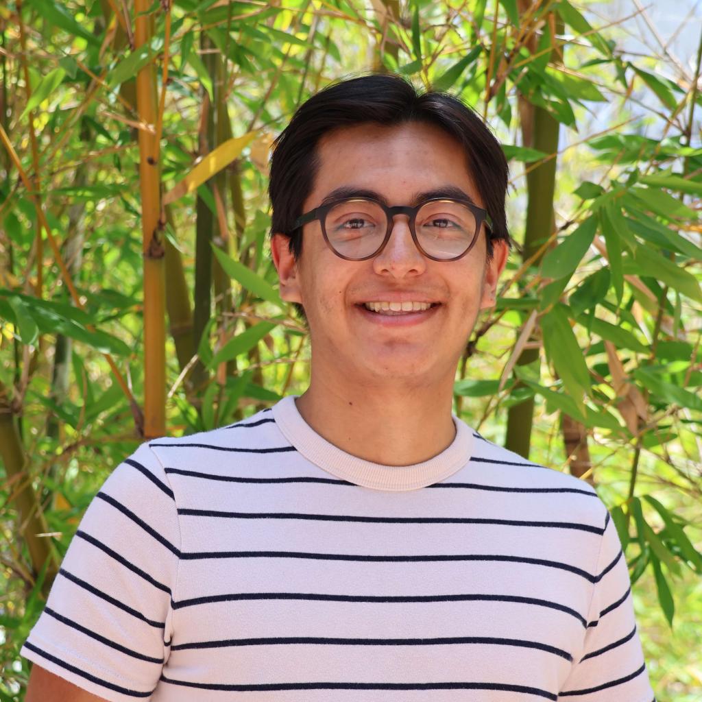 Headshot of Rafael Solorzano